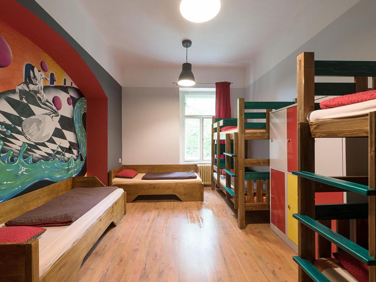 Hostel Elf Prague Exterior photo